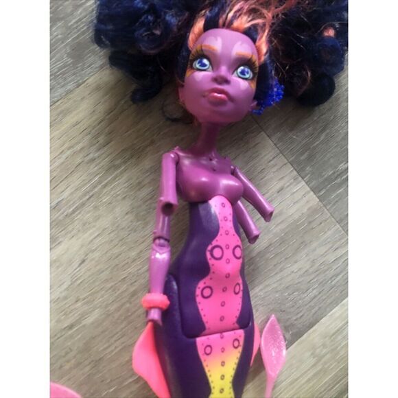Monster High Doll Great Scarrier Reef Kala Mer'ri Purple Octopus .Missing Arms - Picture 3 of 8